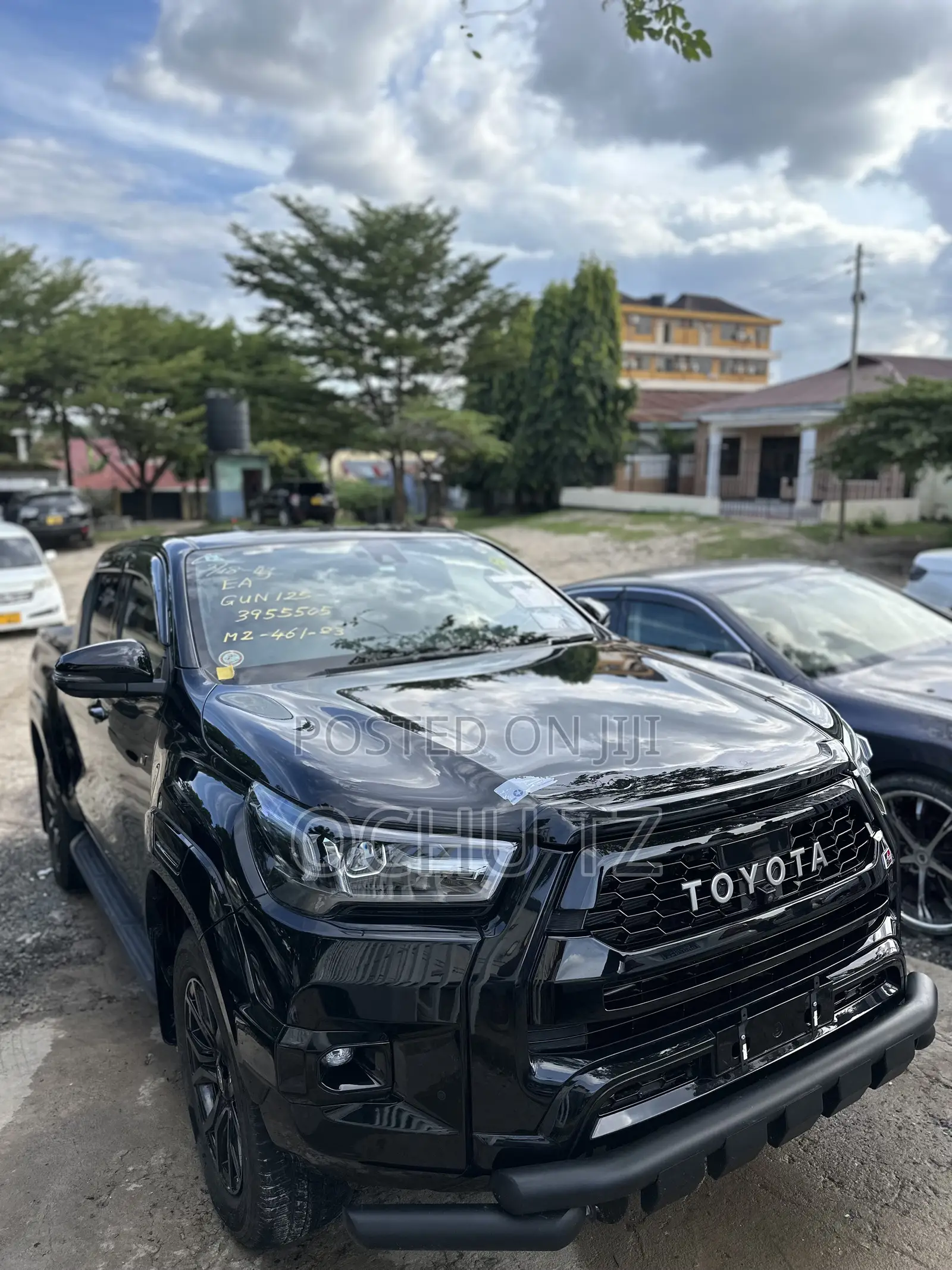 Toyota Hilux 2024 Black