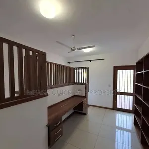 4bdrm House in Oyster Bay for rent