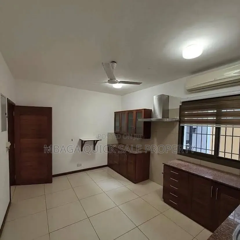4bdrm House in Oyster Bay for rent