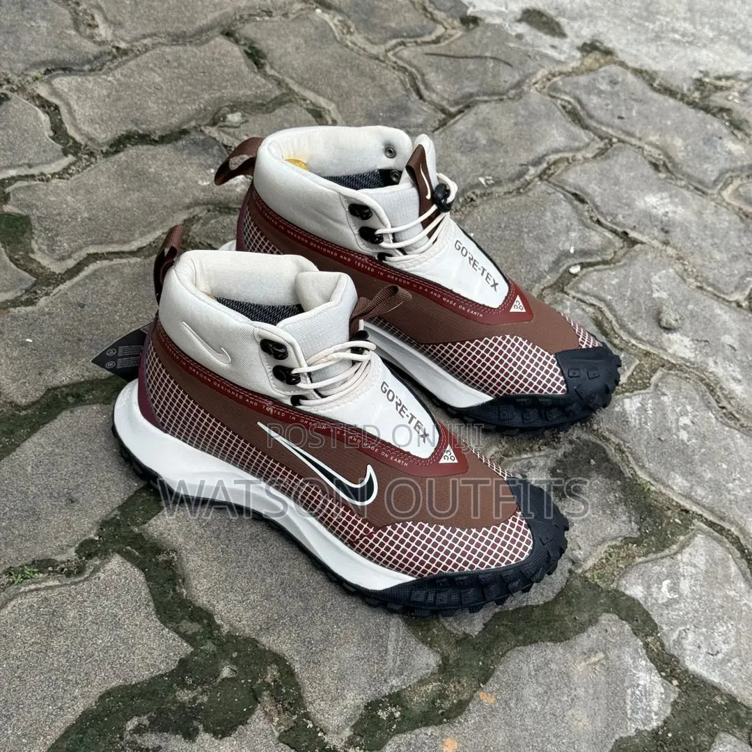 Nike Goretex Brand Executive Sneakers or Footwears Very Original
