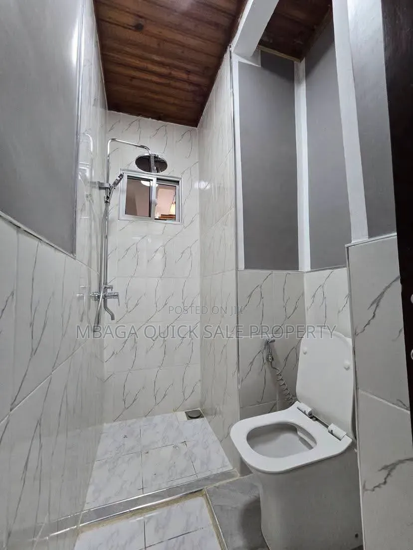 3bdrm House in Mikocheni for rent