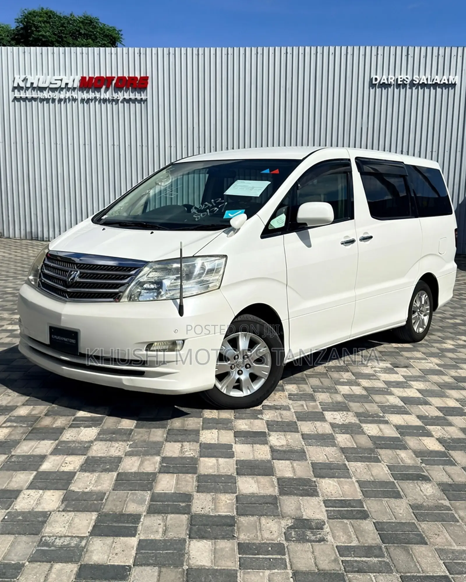 Toyota Alphard 2007 White