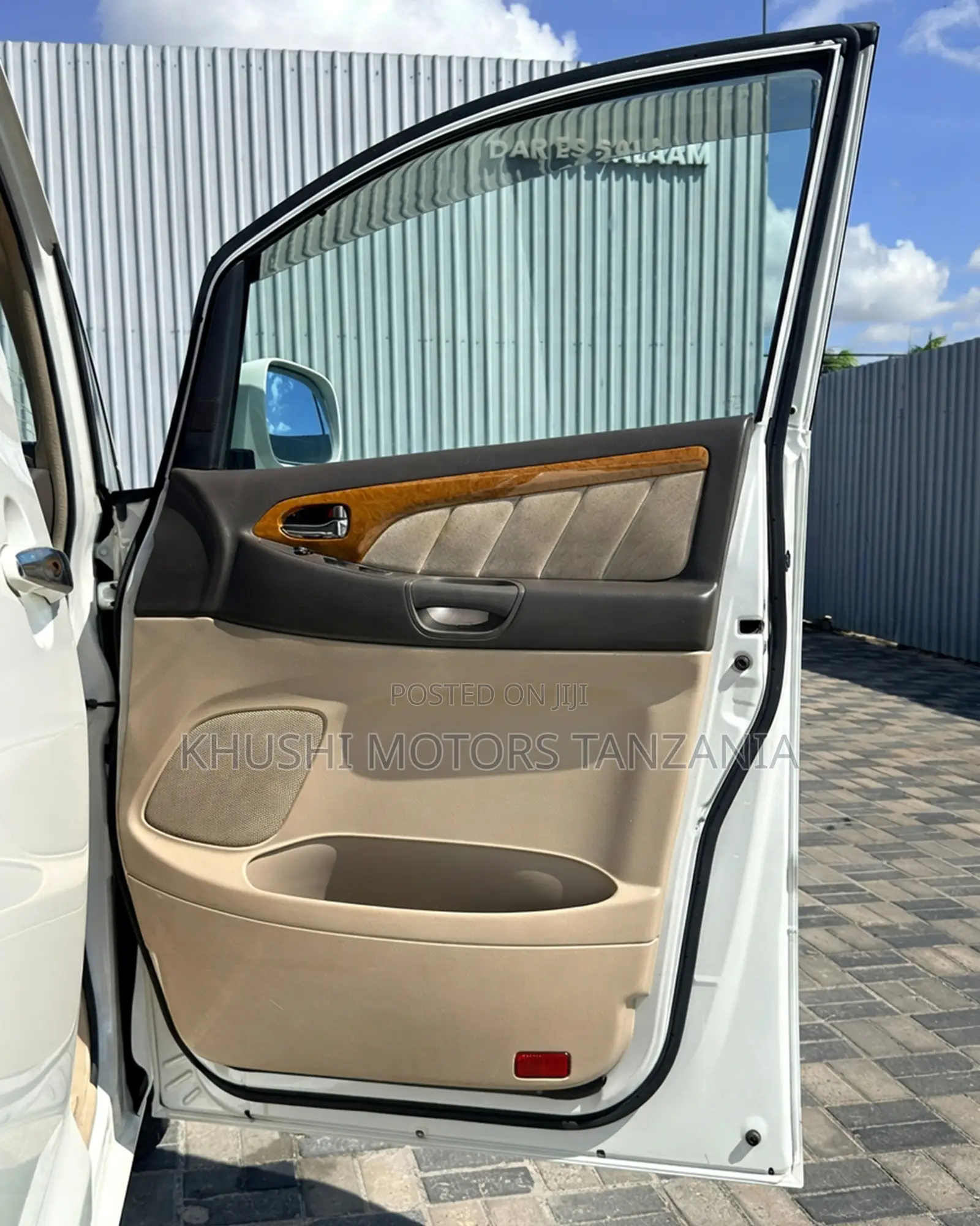 Toyota Alphard 2007 White
