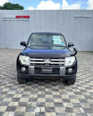 Mitsubishi Pajero 2006 Black