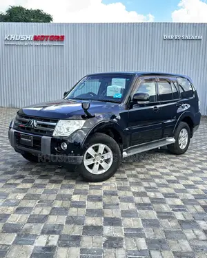 Mitsubishi Pajero 2006 Black