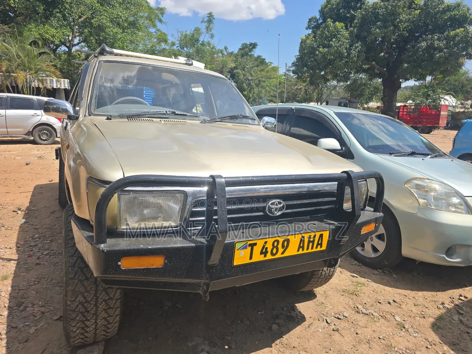 Toyota Hilux 1998 Beige