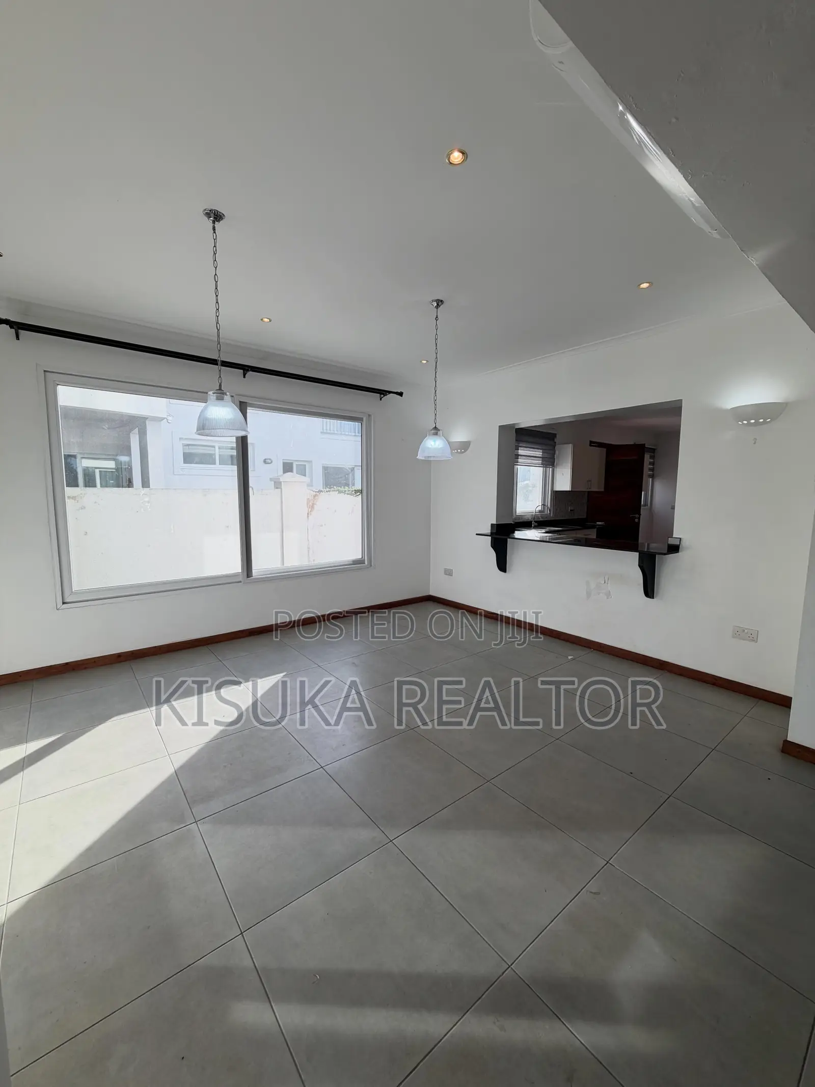 5bdrm Villa in Kisuka Real Estate, Oyster Bay for rent