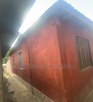 4bdrm House in Mabibo Luwanga for sale