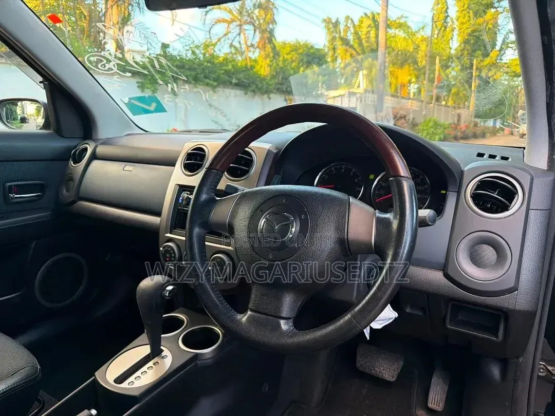 Mazda Verisa 2005 Matt Black