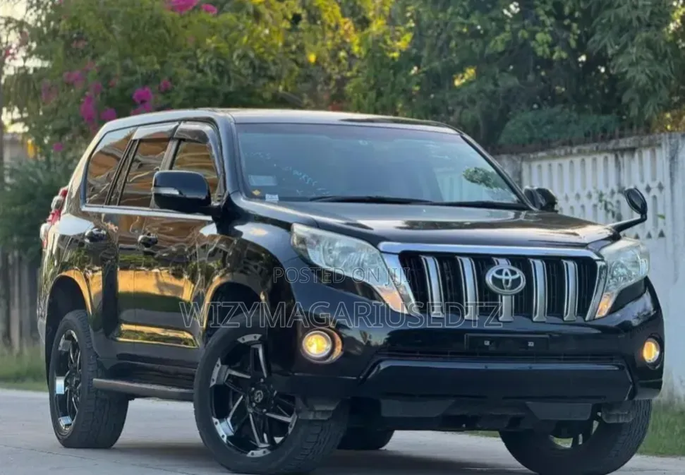 Toyota Land Cruiser Prado 2015 Matt Black