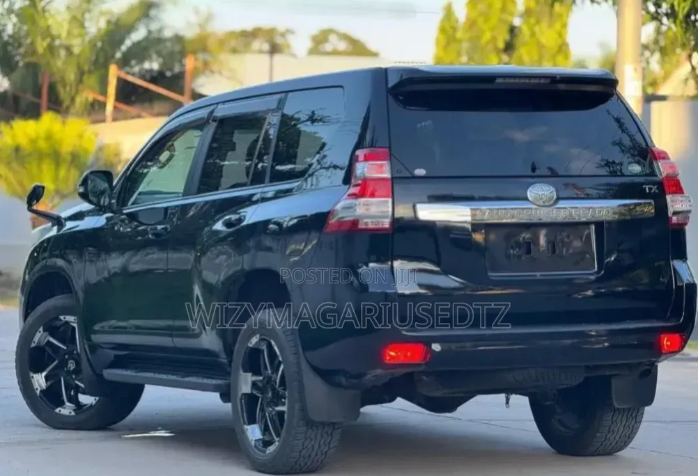 Toyota Land Cruiser Prado 2015 Matt Black