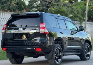 Toyota Land Cruiser Prado 2015 Matt Black