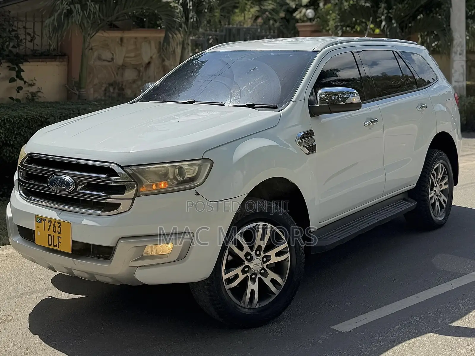 Ford Everest 2017 White