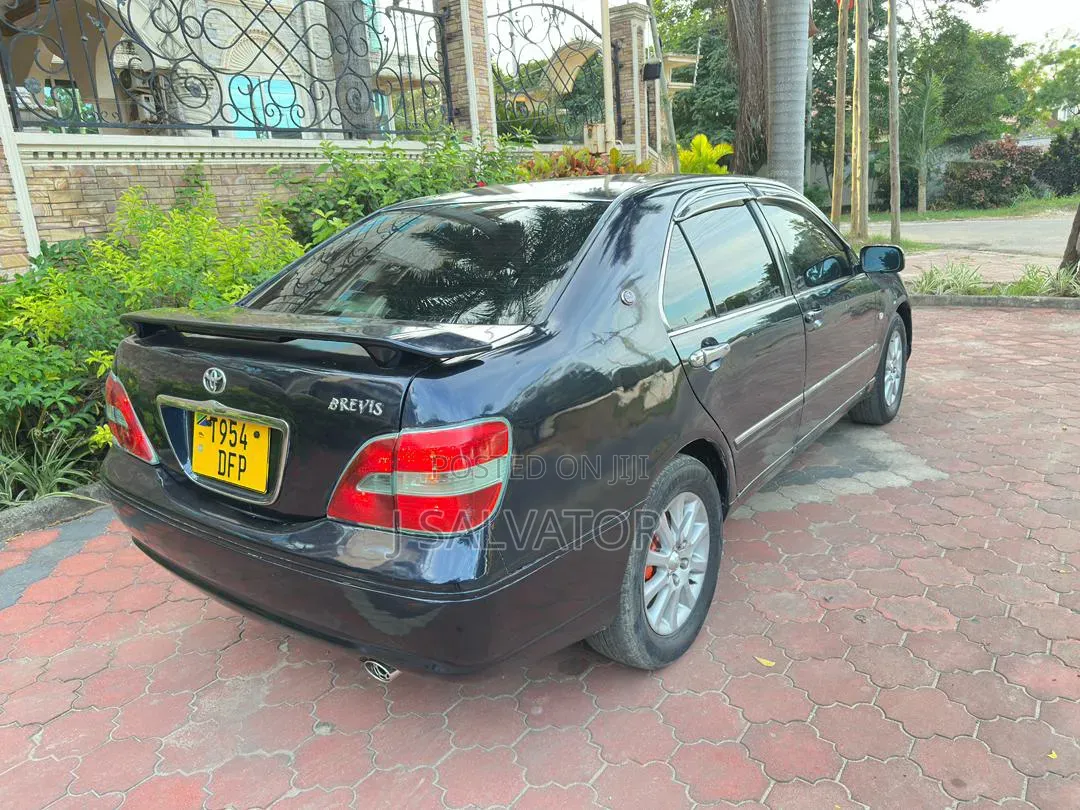 Toyota Brevis 2004 Black