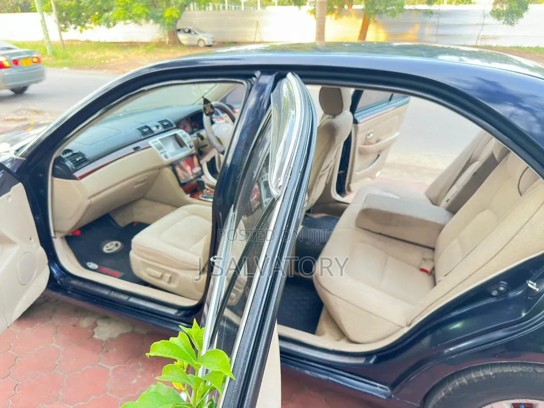Toyota Brevis 2004 Black
