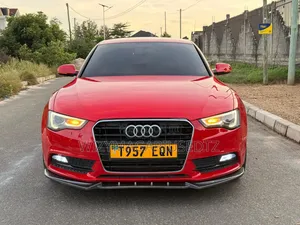 Audi A5 2011 Red