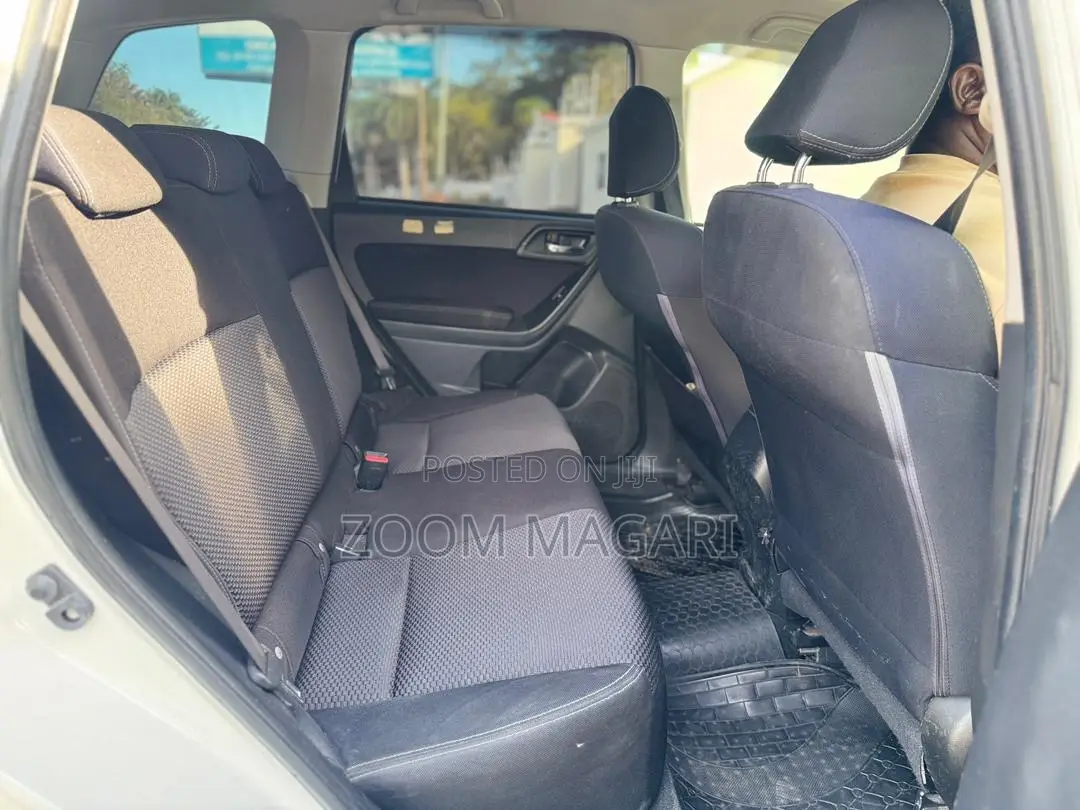 Subaru Forester 2014 Pearl