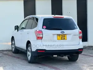 Subaru Forester 2014 Pearl