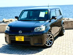 Toyota Corolla Rumion Hatchback 1.5 FWD 2008 Black