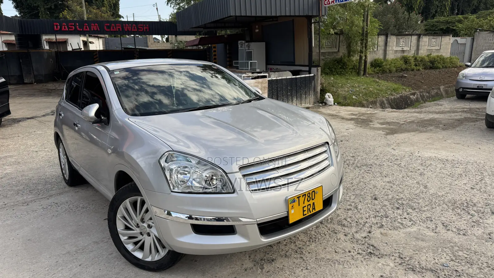Nissan Dualis 2010 Silver