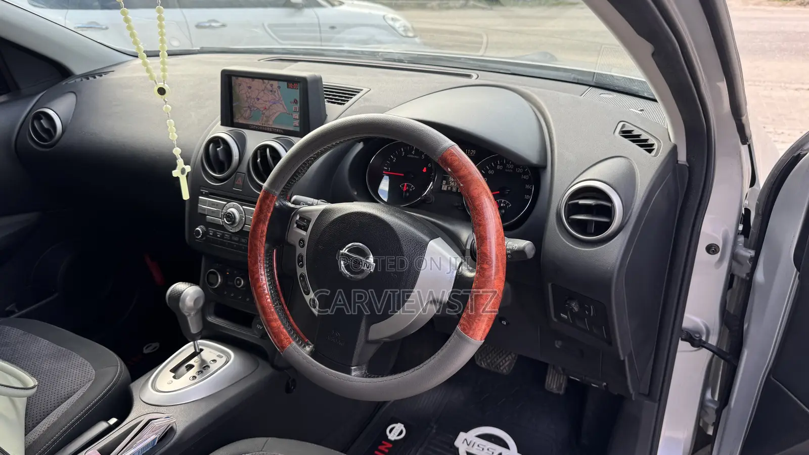 Nissan Dualis 2010 Silver