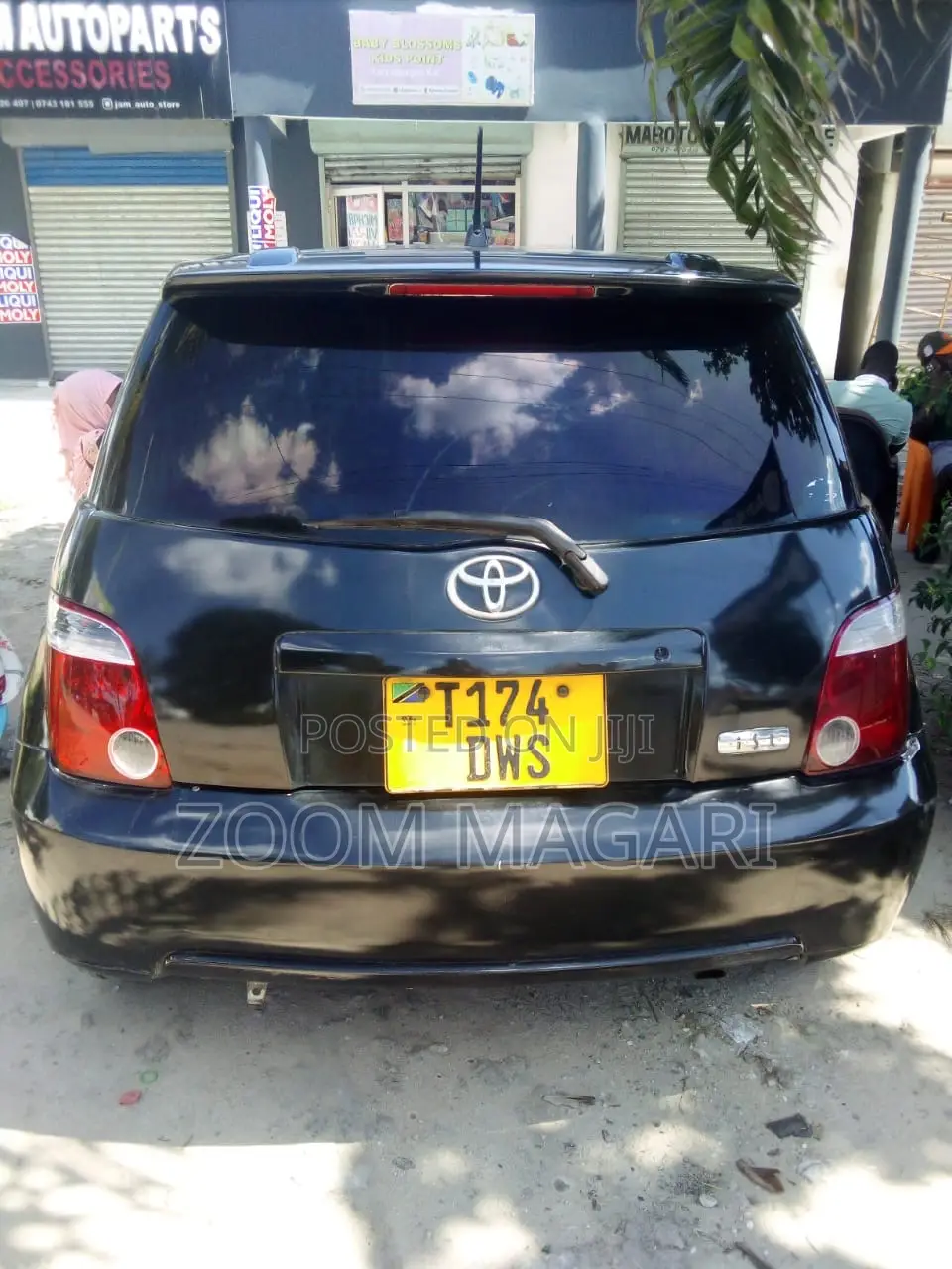 Toyota IST 2006 Black