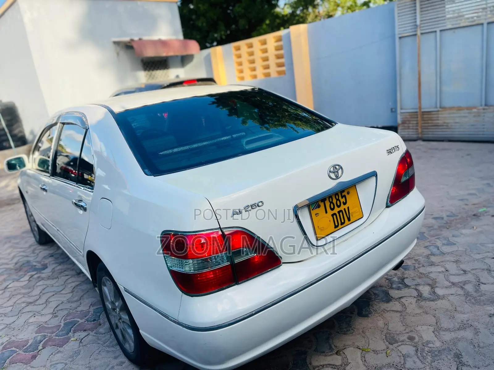 Toyota Brevis 2002 White