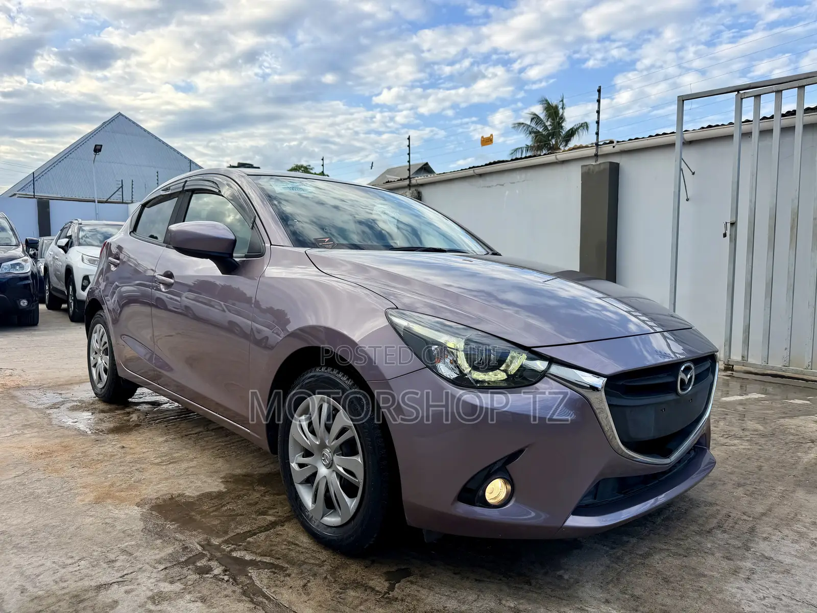 Mazda Demio 2015 Gray