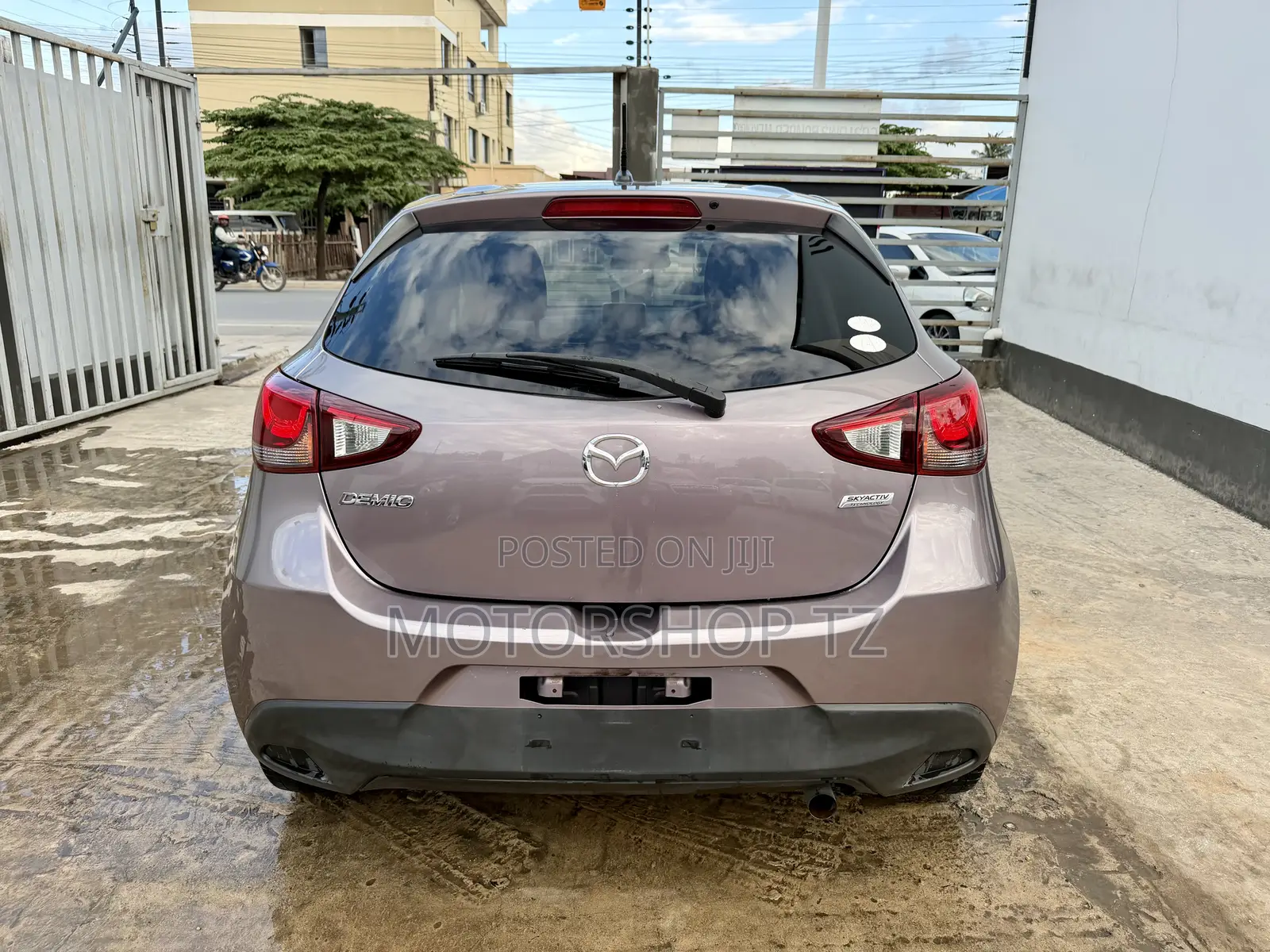 Mazda Demio 2015 Gray