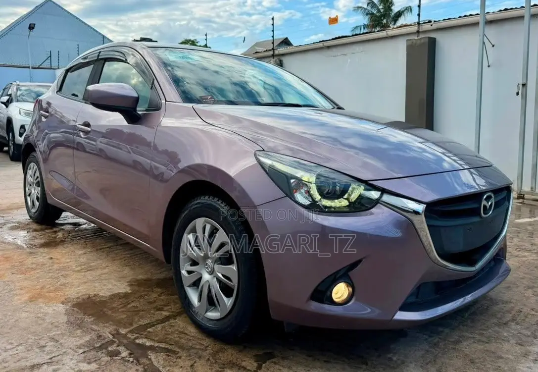 Mazda Demio 2015 Gray