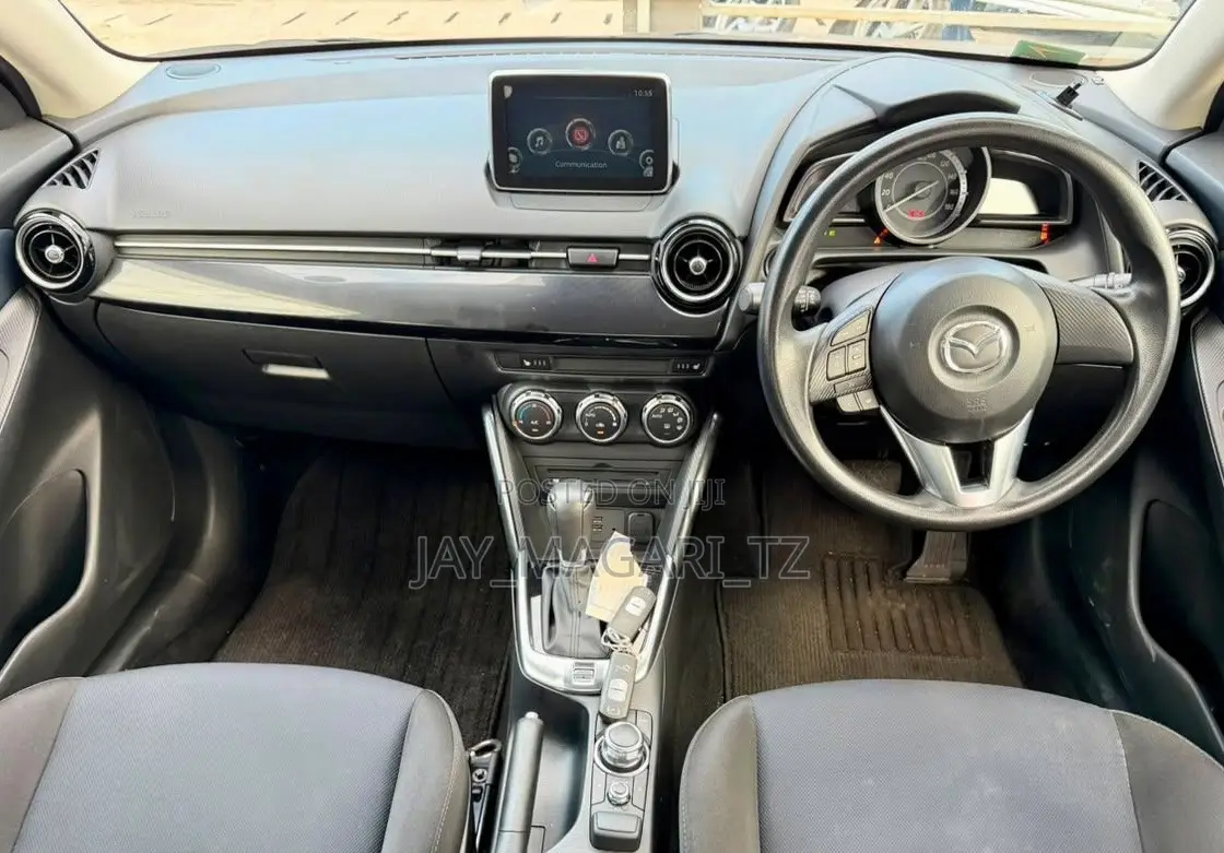 Mazda Demio 2015 Gray