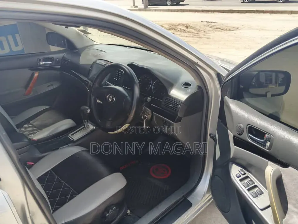 Toyota Allion 2005 Silver