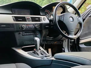 BMW 3 Series 2010 Black