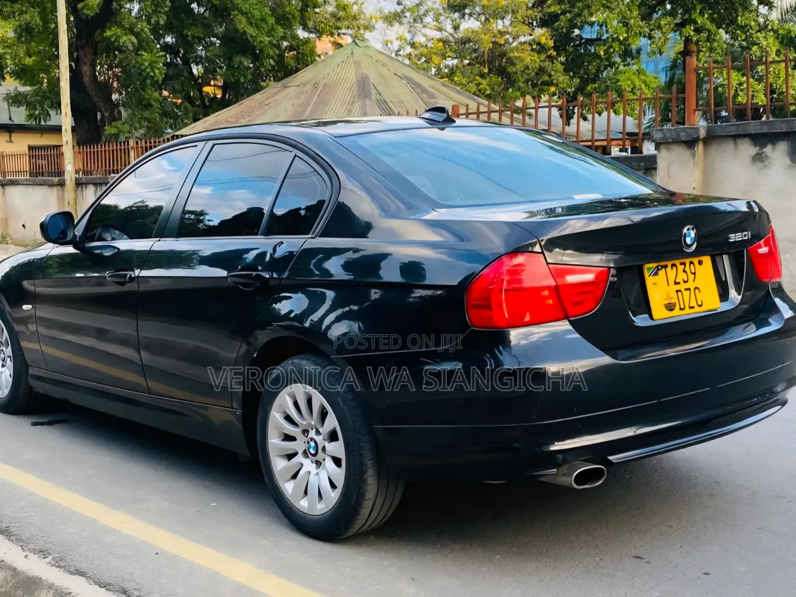 BMW 3 Series 2010 Black