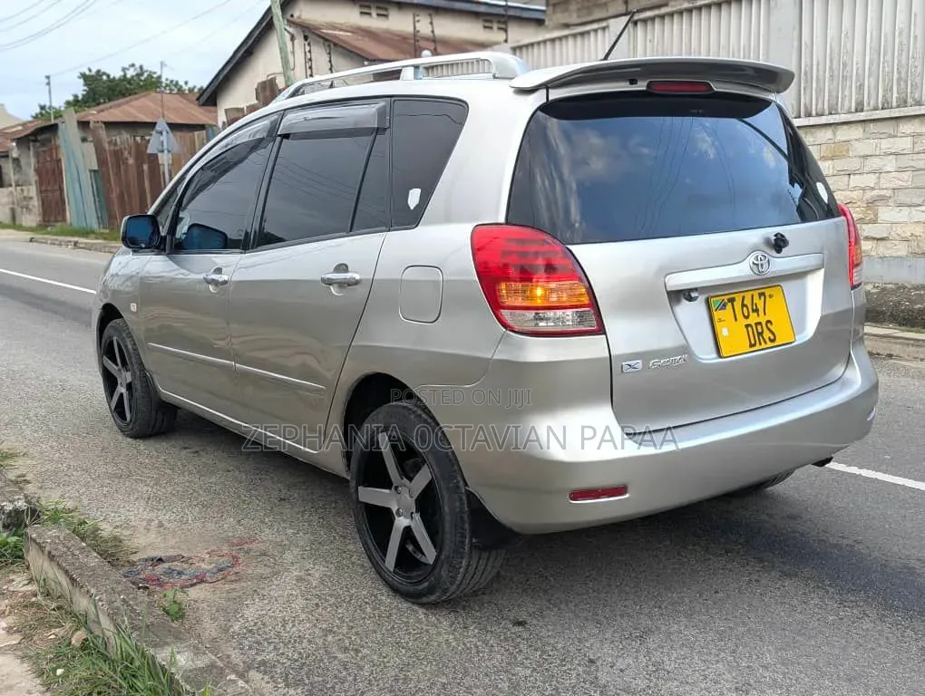 Toyota Corolla Spacio 2003 Silver