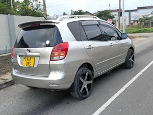 Toyota Corolla Spacio 2003 Silver