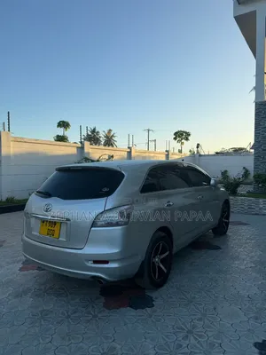 Toyota Mark X Zio 2008 Silver