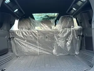Land Rover Defender 2023 Black