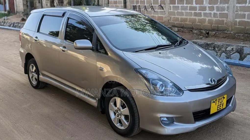 Toyota Wish 2007 Silver