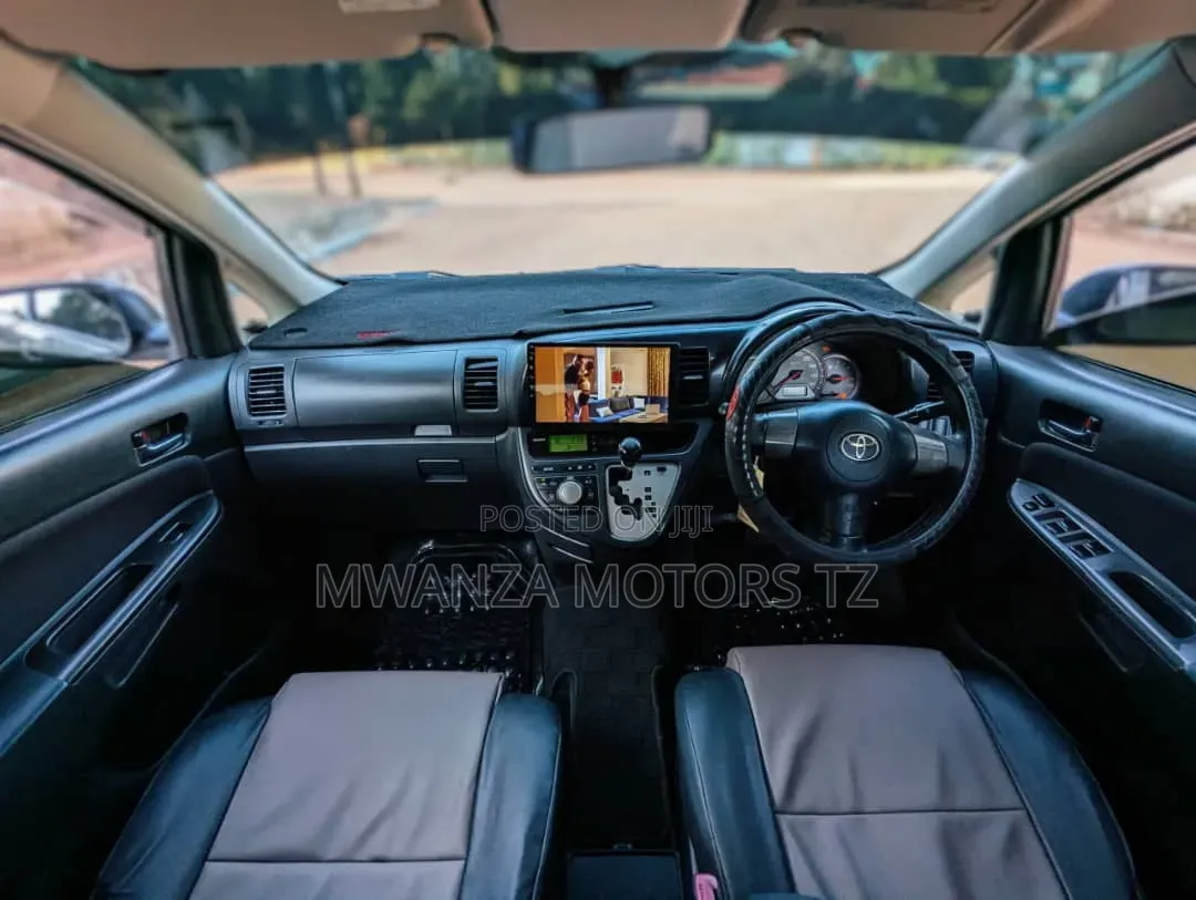 Toyota Wish 2007 Silver