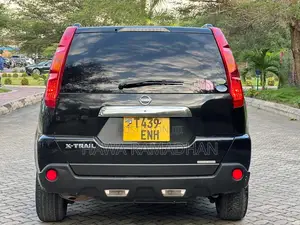 Nissan X-Trail 2010 Black