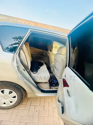 Toyota Corolla Spacio 2003 Gold