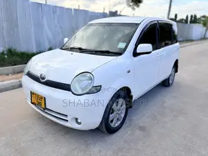 Toyota Sienta 1.5 AWD 2005 White