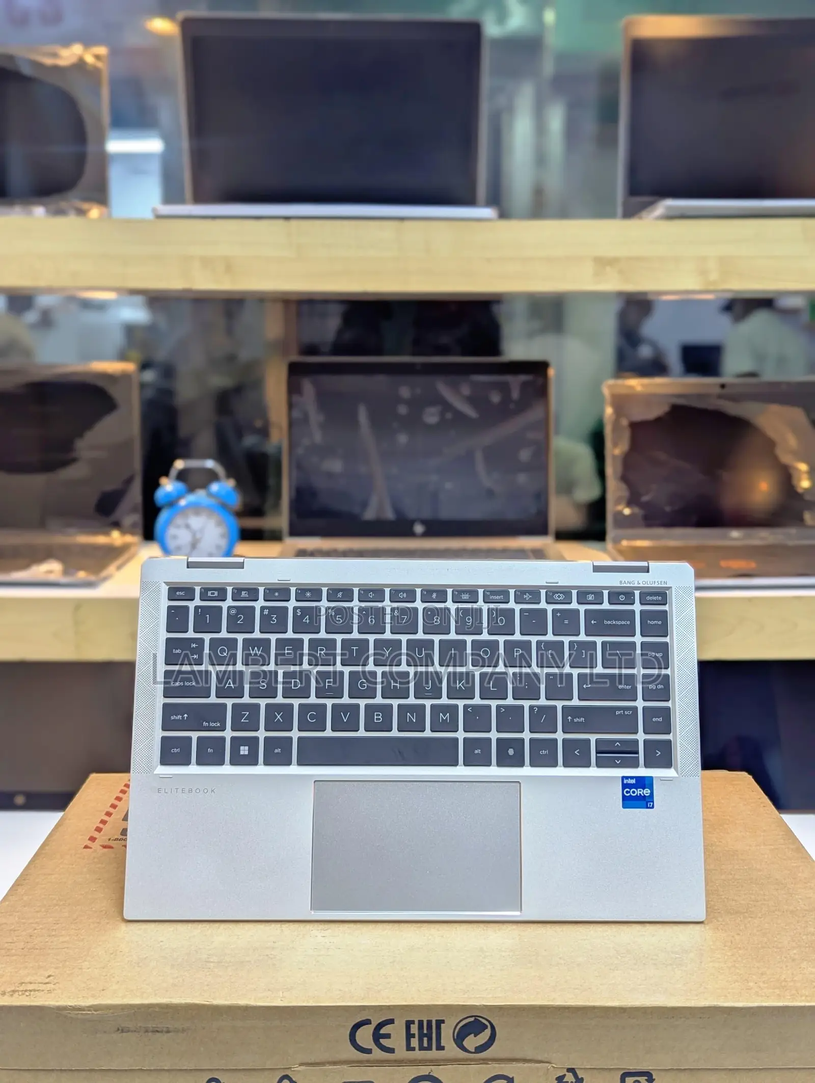 New Laptop HP EliteBook 1040 G8 32GB Intel Core i7 SSD 512GB