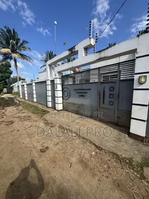 7bdrm Apartment in Kigamboni for sale