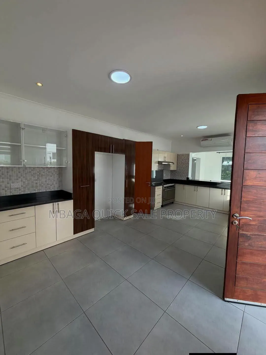 5bdrm Villa in Oyster Bay for rent
