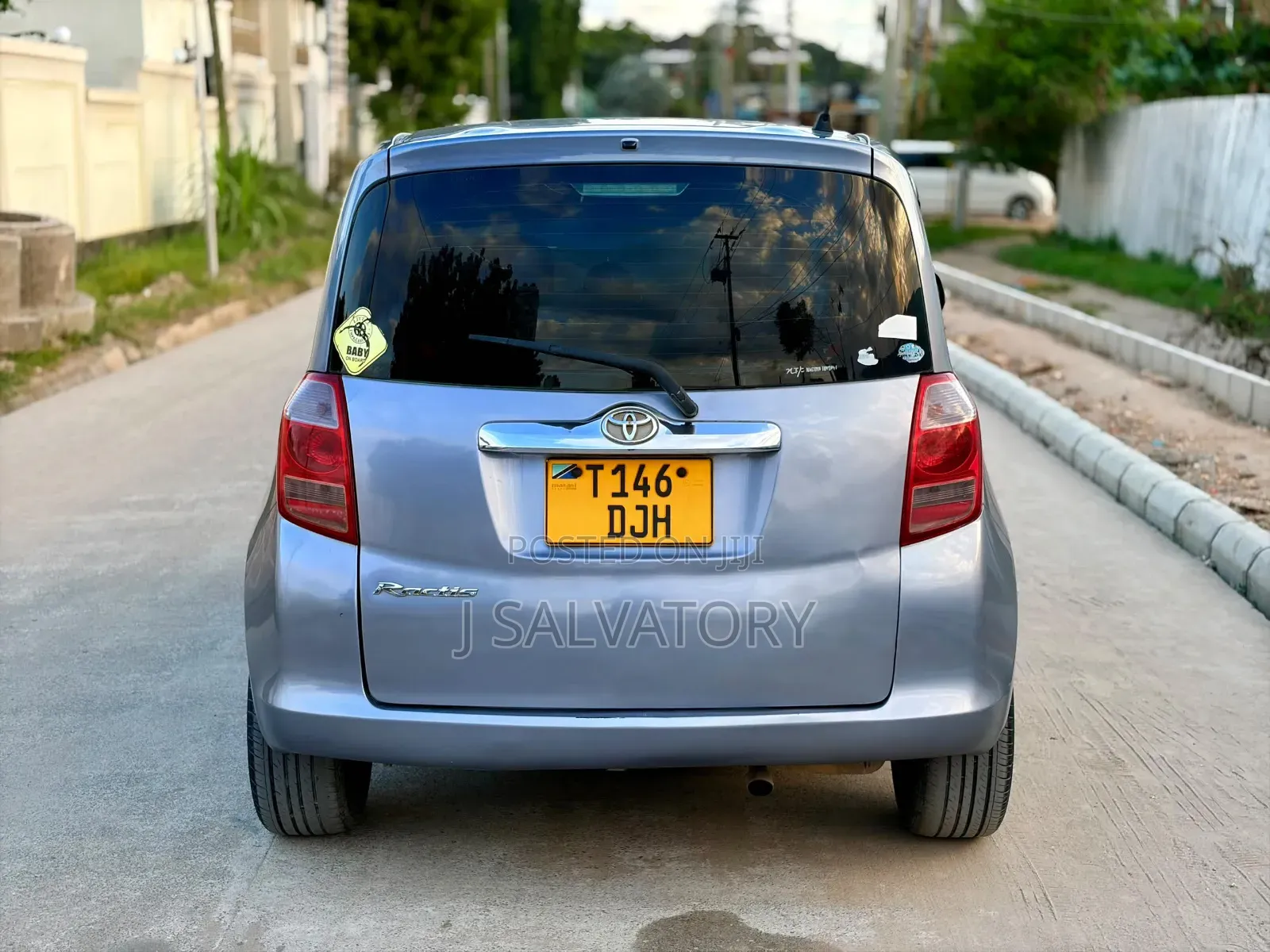 Toyota Ractis 2006 Blue