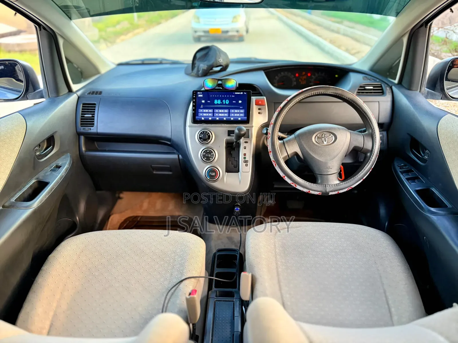Toyota Ractis 2006 Blue