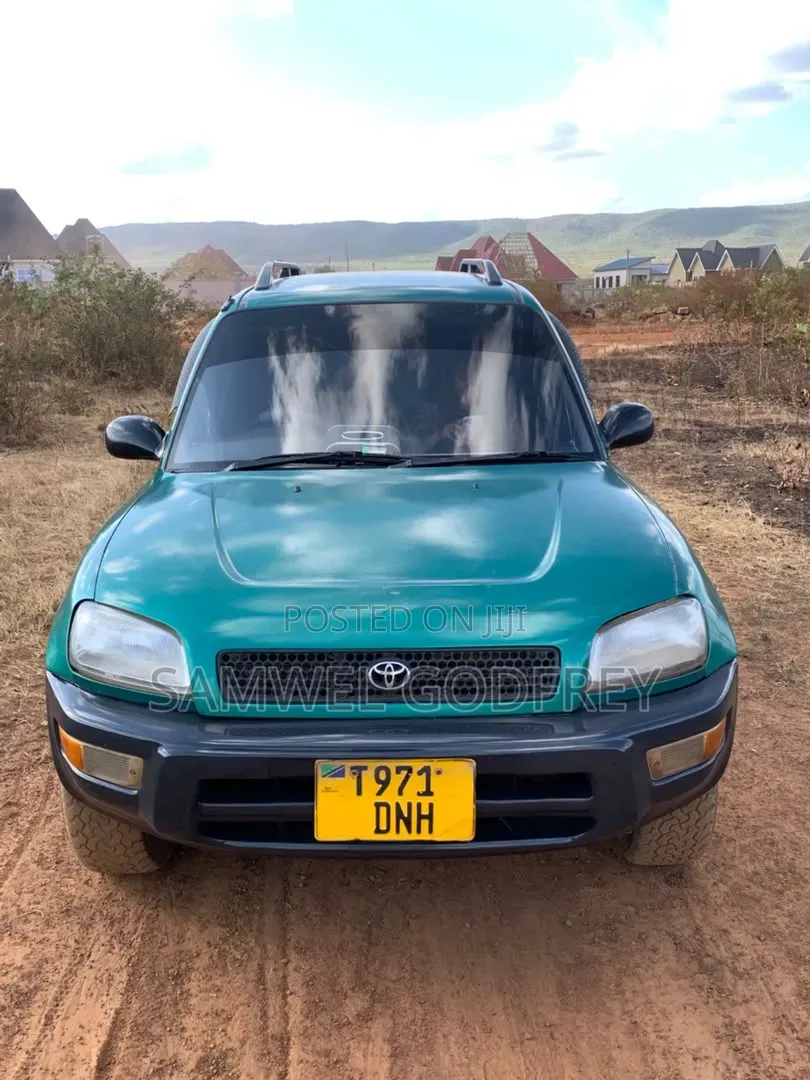 Toyota RAV4 2005 Green