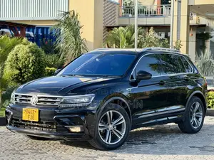 Volkswagen Tiguan 2.0T S AWD 4MOTION 2018 Black